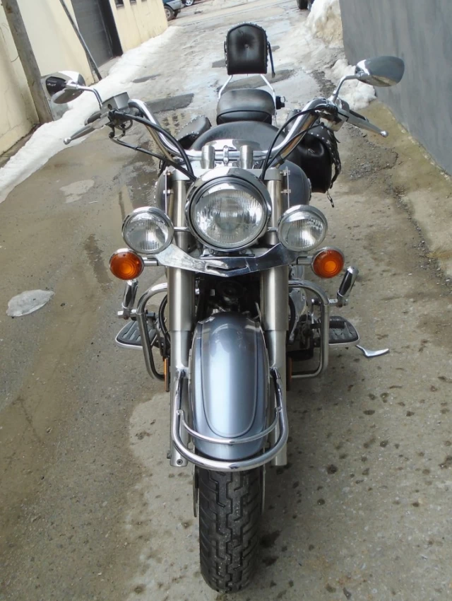 Yamaha V Star 1100  2003